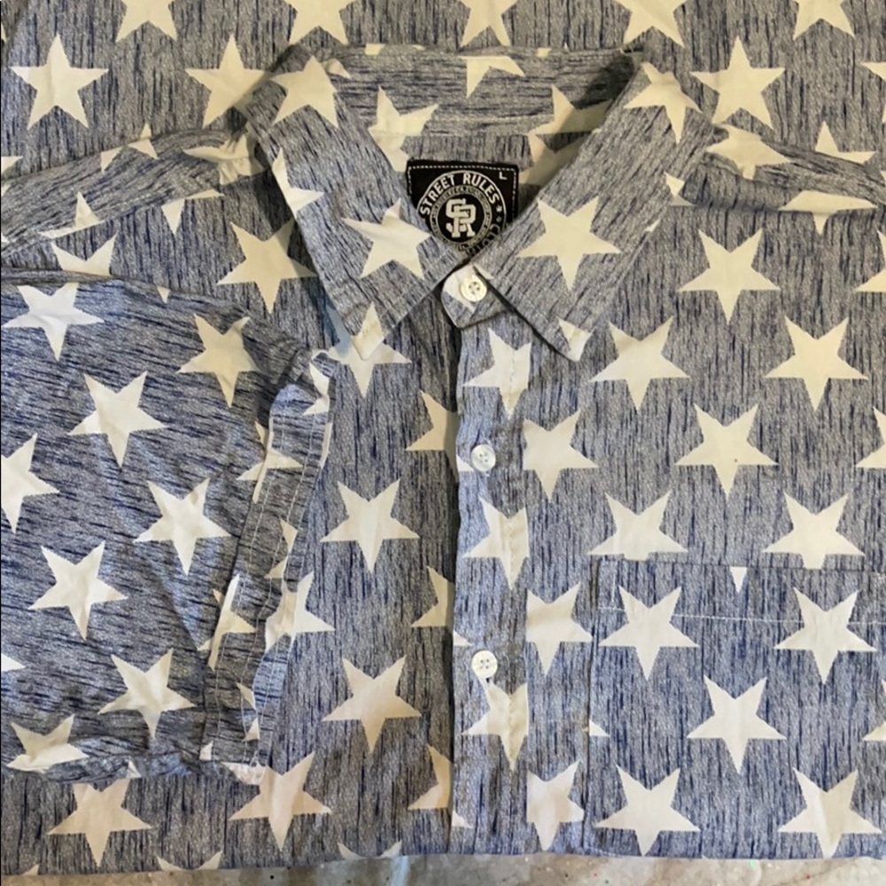 Men’s dress shirt - short sleeve - size L